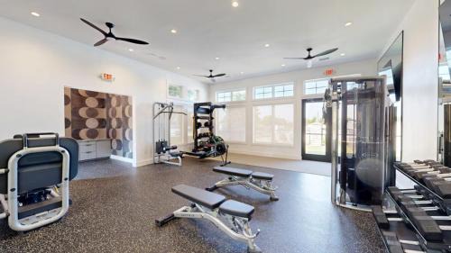 Frisco Apartment | Frisco Business Class, Modern Executive Suite 923