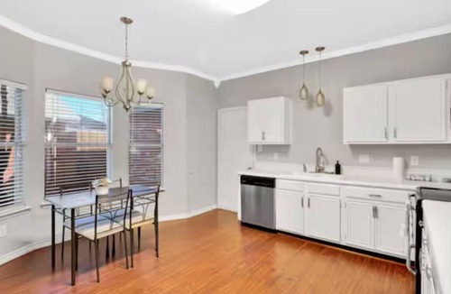 Frisco House | Frisco Castle | 3BR, GarageParking, Gated Backyard