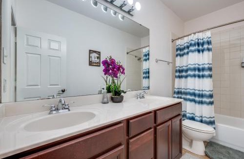 Little Elm Villa | Frisco - Little Elm Breathtaking & Sunset Getaway