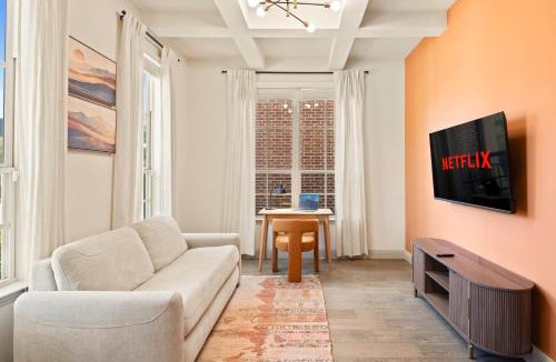Frisco House | Frisco Luxe Retreat Near PGA