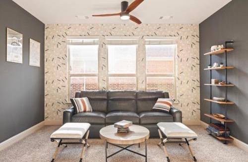 Frisco House | Frisco Luxe Retreat Near PGA