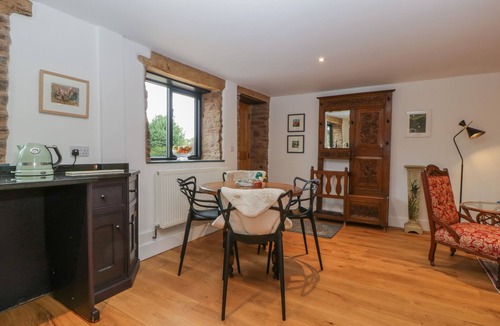 Pencombe House | FRITH GREEN, with hot tub in Bromyard