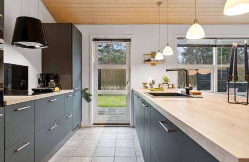 Hou House | "Fritse" - 1.9km from the sea by Interhome