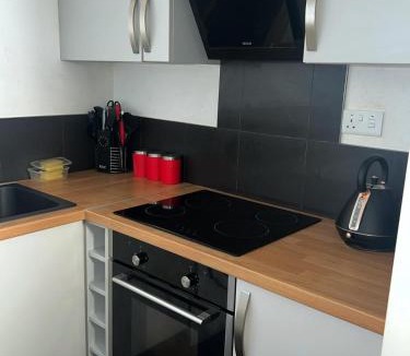 North End Apartment | Frobisher Apartment