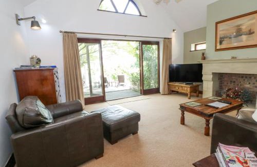 Biddulph House | Frog Meadow Barn