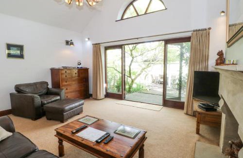 Biddulph House | Frog Meadow Barn