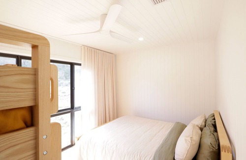 Tenterfield Other | Frog Rock 2 bedroom off grid