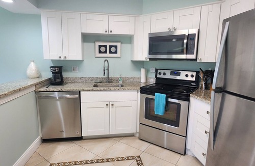 Tierra Verde Condo | From serene sunrises to exciting nearby attractions, Immerse yourself