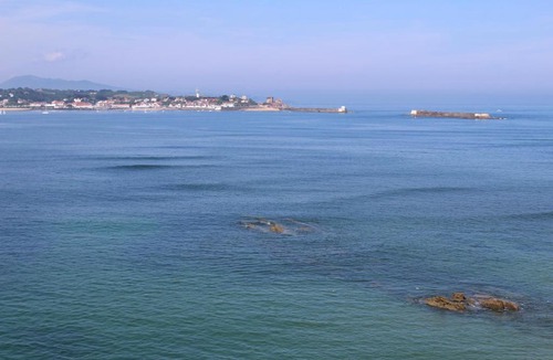 Saint-Jean-de-Luz Apartment | Front de mer