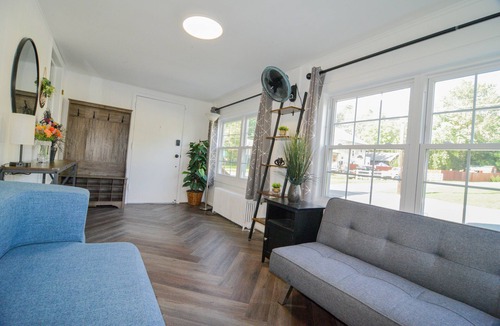 Wantage Apartment | Front Lake House View.Sleeps up to 6.Convenient location.Unit #1. No lake access
