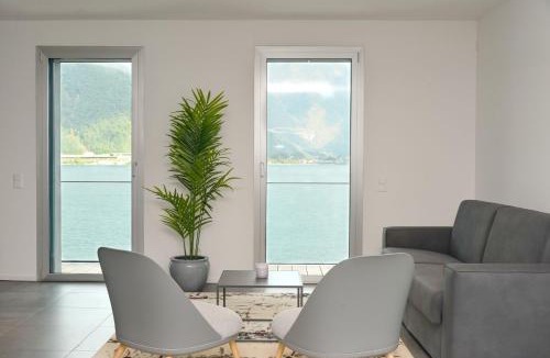 Melide Apartment | Front Lake Vacation Rental Mel in Melide
