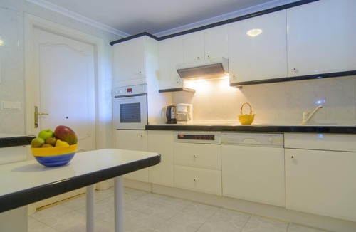 El Paraiso House | Front line beach townhouse in Nueva Milla de Oro, exit to the beach.
