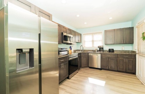 Front Royal House | Front Royal 5 bdrm 4 bth National park w/driveway