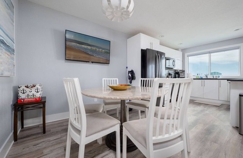 Jacksonville Beach Condo | Front Top/Oceanfront slice of heaven!