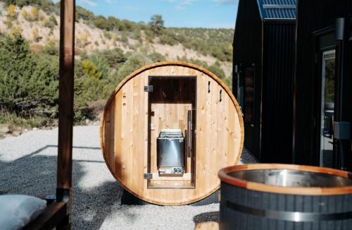Whitepine Cabin | Frontcountry Salida