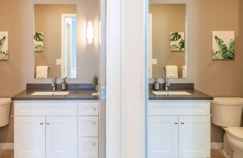 Central Business District Apartment | Frontdesk | Bright 1 BR in Business District