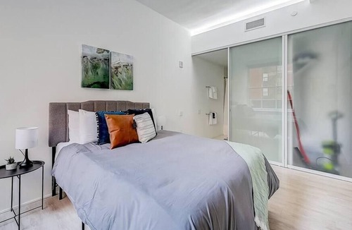 Gateway District Apartment | Frontdesk | Bright + Open Studio in Downtown