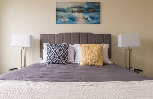 Butchertown Apartment | Frontdesk | Immaculate 1BR Near River + Ballpark