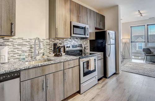 Brewerytown Apartment | Frontdesk | New Brewerytown Studio