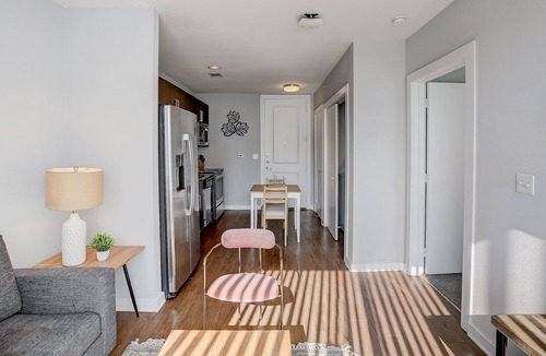 West Campus Apartment | FRONTDESK Pointe on Rio Apts West Campus Austin