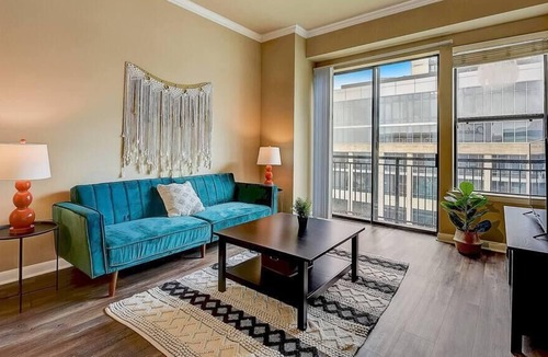 Cityplace Apartment | Frontdesk | Spacious 1 BR Apt near Downtown