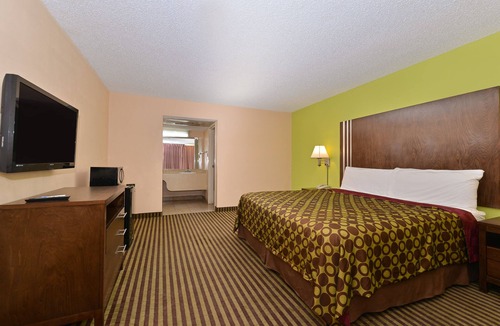 Roswell Hotel | Frontier Motel