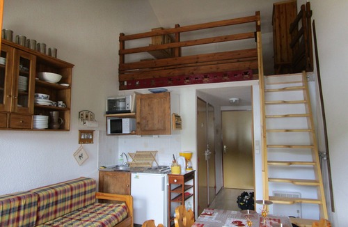 Bois-d'Amont Apartment | Frontier studio sleeps 4 to 6 in the countryside