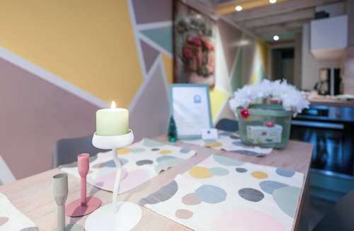 Thones Apartment | Frosty Lemon