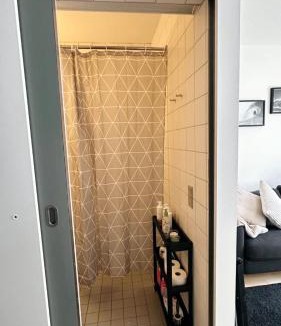 Hvidovre Municipality Apartment | Frozen