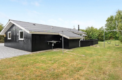 Nordost House | "Frudde" - 400m from the sea by Interhome