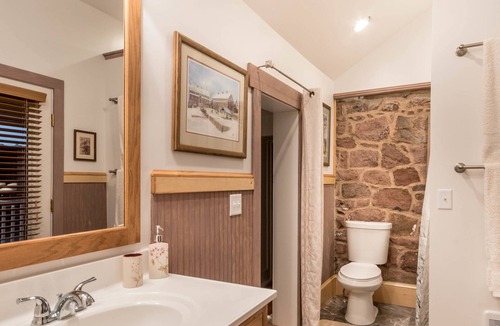 Reinholds Bed & Breakfast | Frush Farm Bed & Breakfast