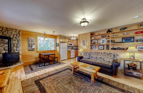 Fryeburg Apartment | Fryeburg Getaway