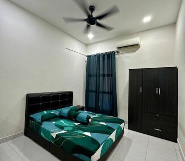 Kampung Permatang Langsat House | FS homestay bertam