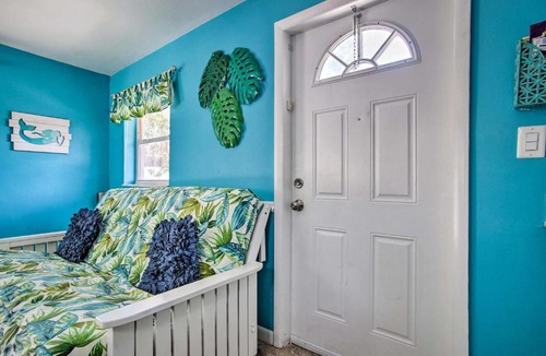 Lake Ridge Apartment | Ft Lauderdale Tropical Hideaway - 2 Mi to Beach!