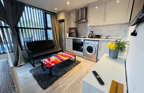 Weavers Apartment | FT3 Brick Lane Studio Flat