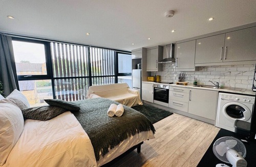 Weavers Apartment | FT6 Brick Lane Apartment