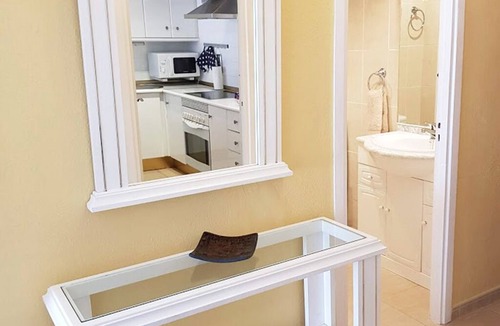 Fuengirola Apartment | Fuengirola, Central, Quality Sea View Apartment, Beach Front Block, FREE WiFi