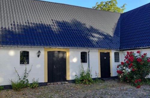 Togeholt Apartment | Fuglsanggaard Stalden