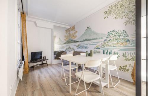 Quartier de la Folie-Mericourt Apartment | Fuji