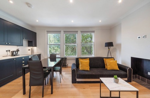 Sands End Apartment | Fulham Luxury Lofts by Sol Haven