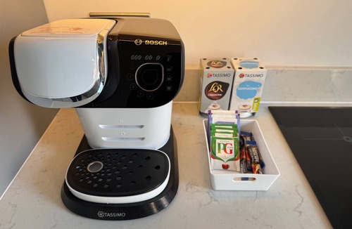 Preston Apartment | Full Apartment With Secure Parking Great Views