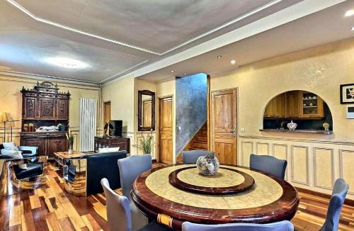 Noisy-le-Grand House | Full Beautiful House - 20 mins from Paris & DisneyLand - Noisy