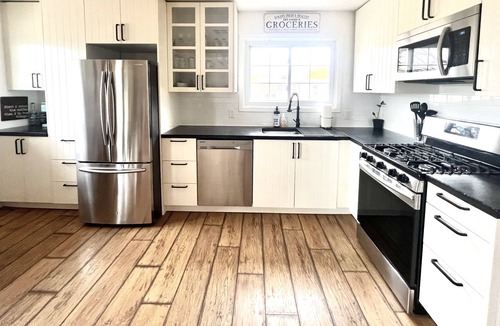 Sault Ste. Marie House | Full Cozy & Modern Bungalow in a quiet neighbourhood
