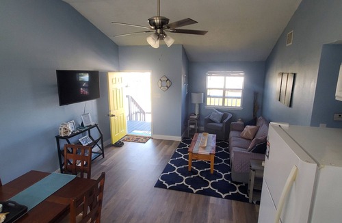 Leeward Sands House | Full Duplex - 4 Bedroom - 4 Bath - 2 Kitchens - Golf Cart Zone - Pets OK