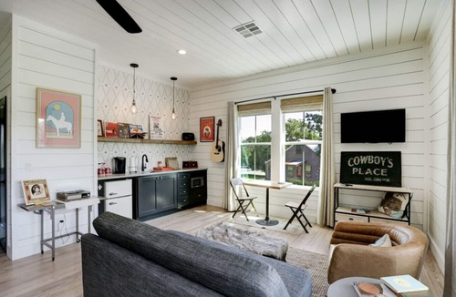 Round Top House | Full Farm Rental in Round Top!
