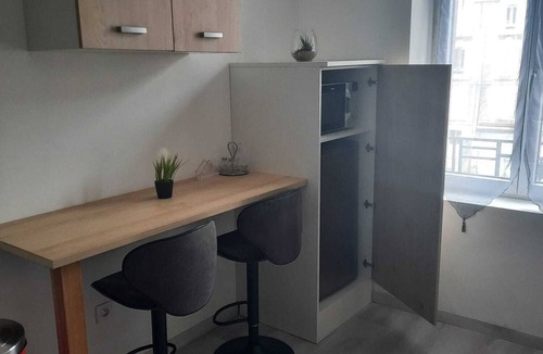 Saint-Julien-Molin-Molette Apartment | Fully-equipped apartment, Saint-Julien-Molin-Molette