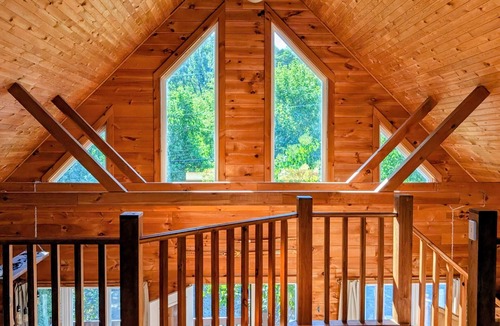 Wakefield House | Full Guest Suite at L’Auberge des Collines, Wakefield QC