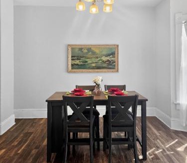 Farmington House | Full Home Retreat, Relax, Recharge