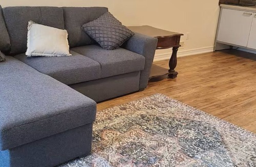 Windsor House | Full House 3 bedrooms 2Washrooms