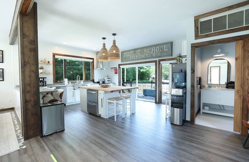 Summit Lake House | Full House, Full Amenities.